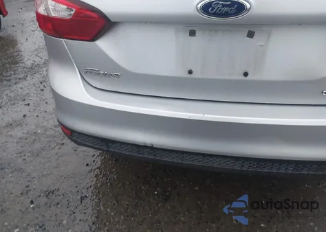 2012 Ford Focus Sel z USA, uszkodzony, nr VIN 1FAHP3H26CL394165